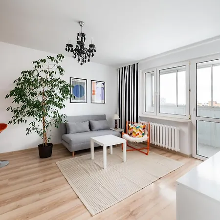 Apartment Praga Lukowska Cosy By Bookinghost *