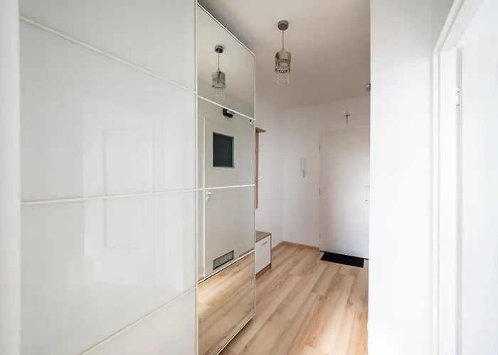 Praga Lukowska Cosy By Bookinghost وارسو