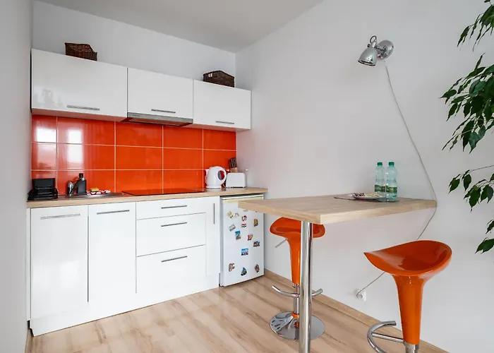 Praga Lukowska Cosy By Bookinghost شقة